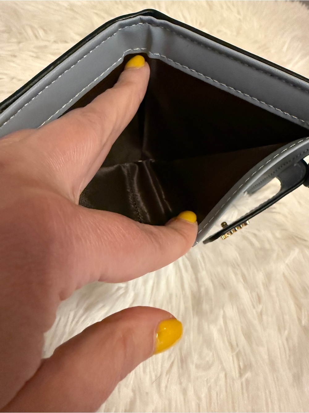 Blue Floral Wallet NWOT - Picture 5 of 5